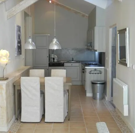 Maison Stijn, Les 3 Etoiles D'auvergne בית נופש *