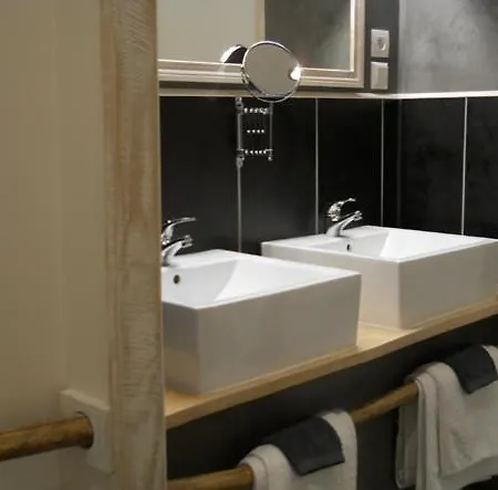 בית נופש Maison Stijn, Les 3 Etoiles D'auvergne Égliseneuve-dʼEntraigues